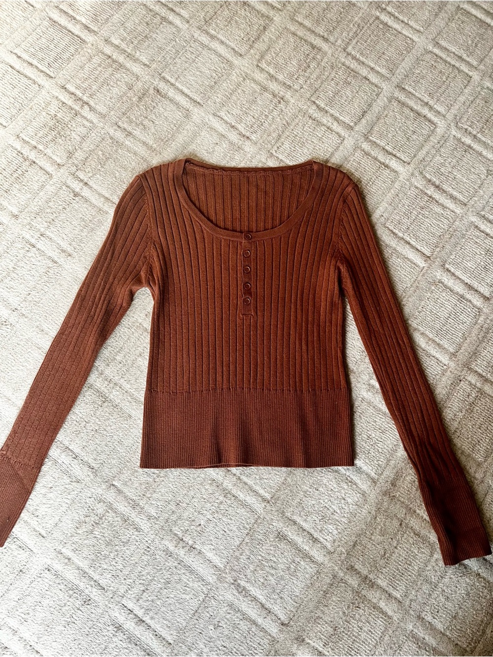 2000s Long Sleeve Top